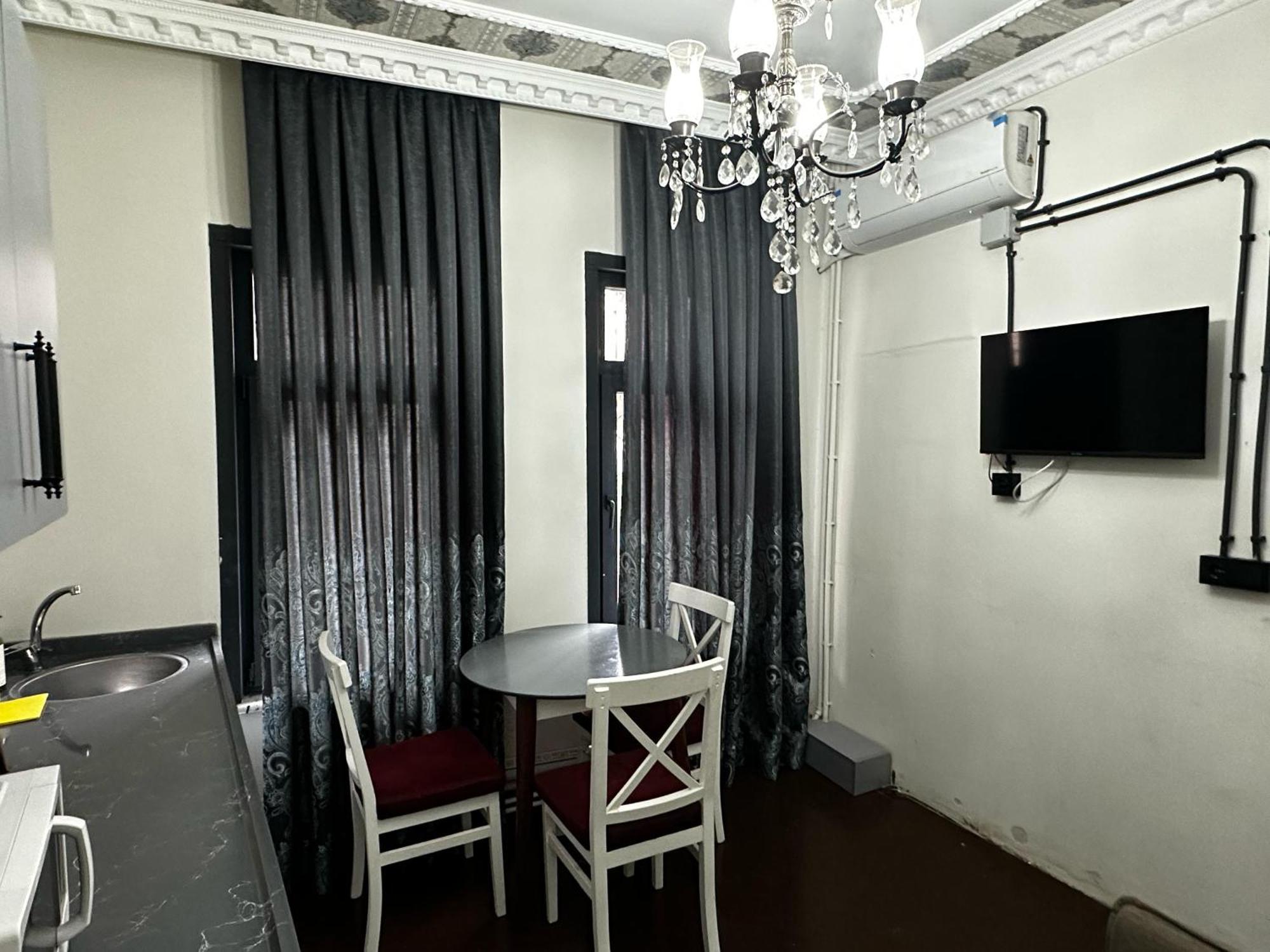 Seven Roses Apart Hotel Stambuł Zewnętrze zdjęcie